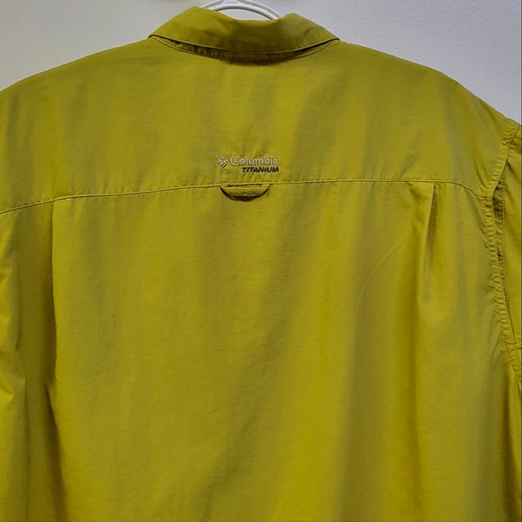 COLUMBIA TITANIUM OMNI-DRY GREEN OLIVE, SHORT SLEEVES, CASUAL MENS SHIRT,  LARGE - Picture 7 of 13